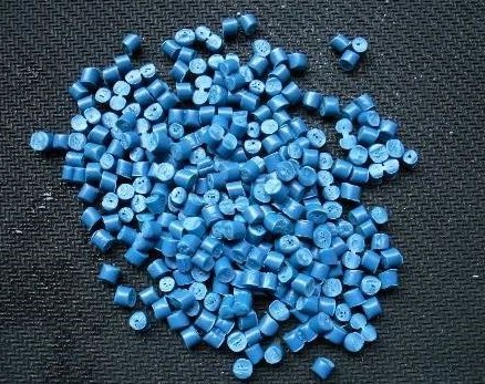 plástico azul